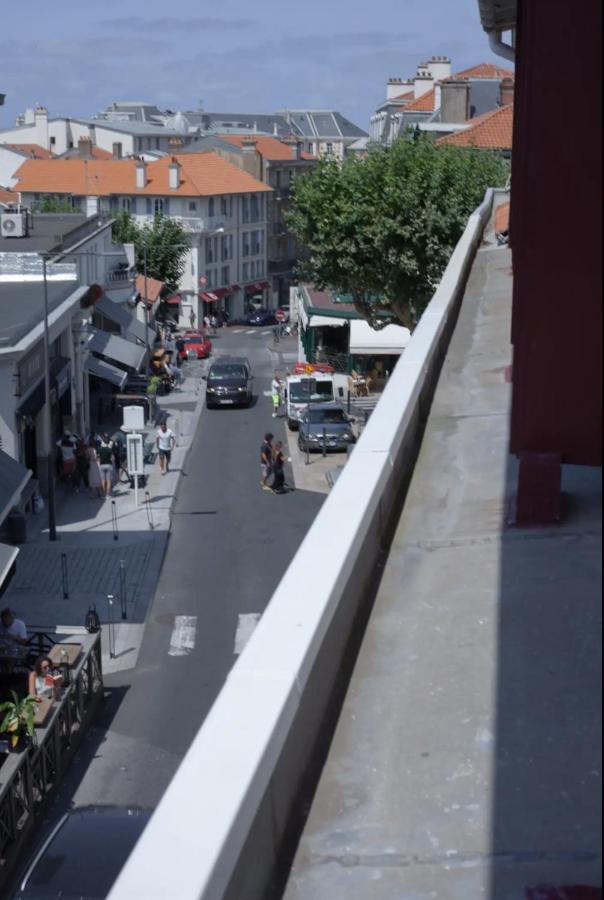 Apartamento Coup de Cœur assuré pour ce T2 rénové Hyper centre Biarriz Exterior foto